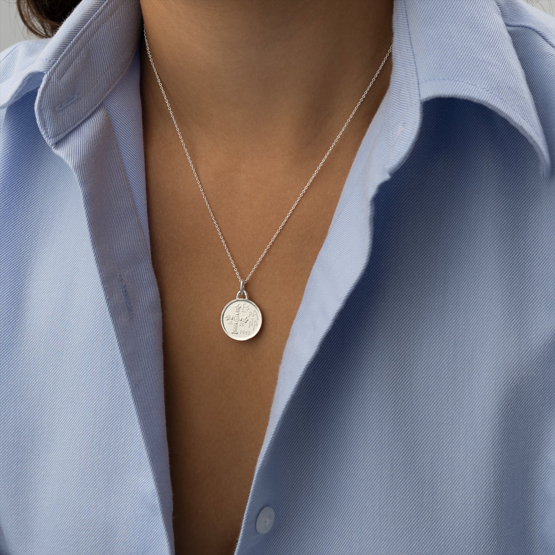 Collier avec pièce de monnaie espagnole | Pendentif médaillon | 5 pesetas plaquées rhodium | Asturies | 1995