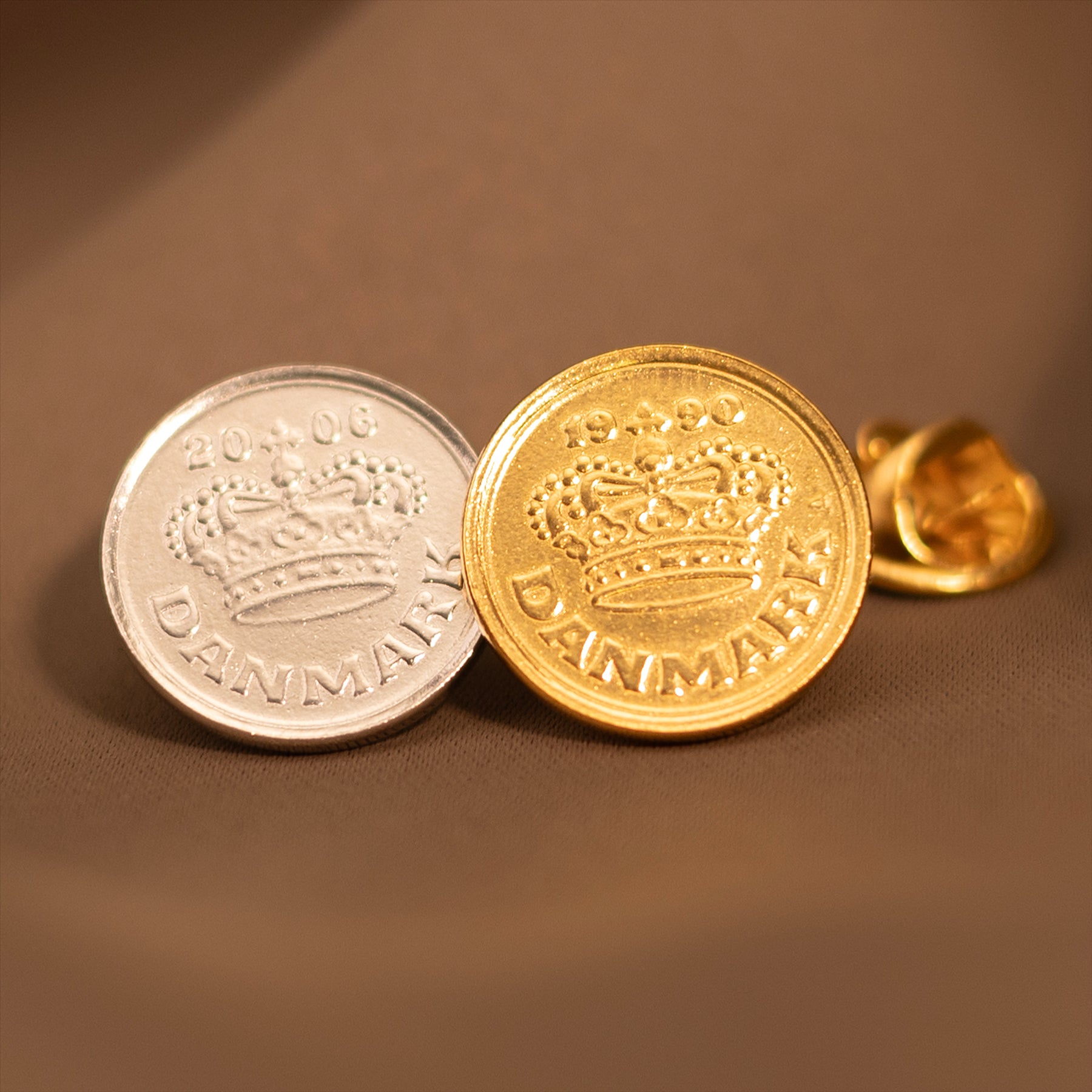 Denmark Coin Pin Brooch Badge | Vintage Collectible Jewelry | 25 Ore 18K Gold Plated | Danish Queen Crown Love Heart