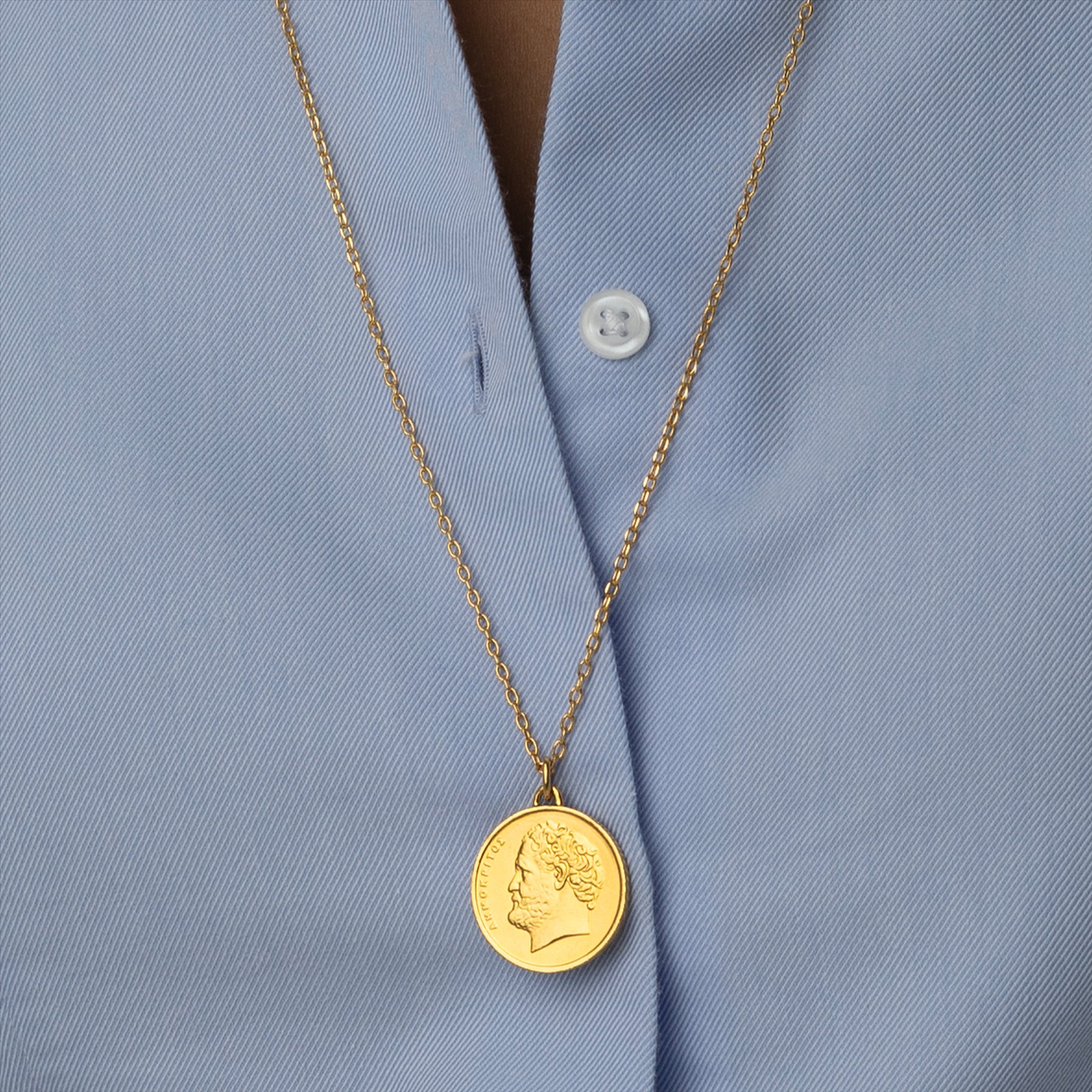 Collier avec pièce grecque | Pendentif médaillon | 10 drachmes plaqué or 18 carats | Démocrite | 1976-2000