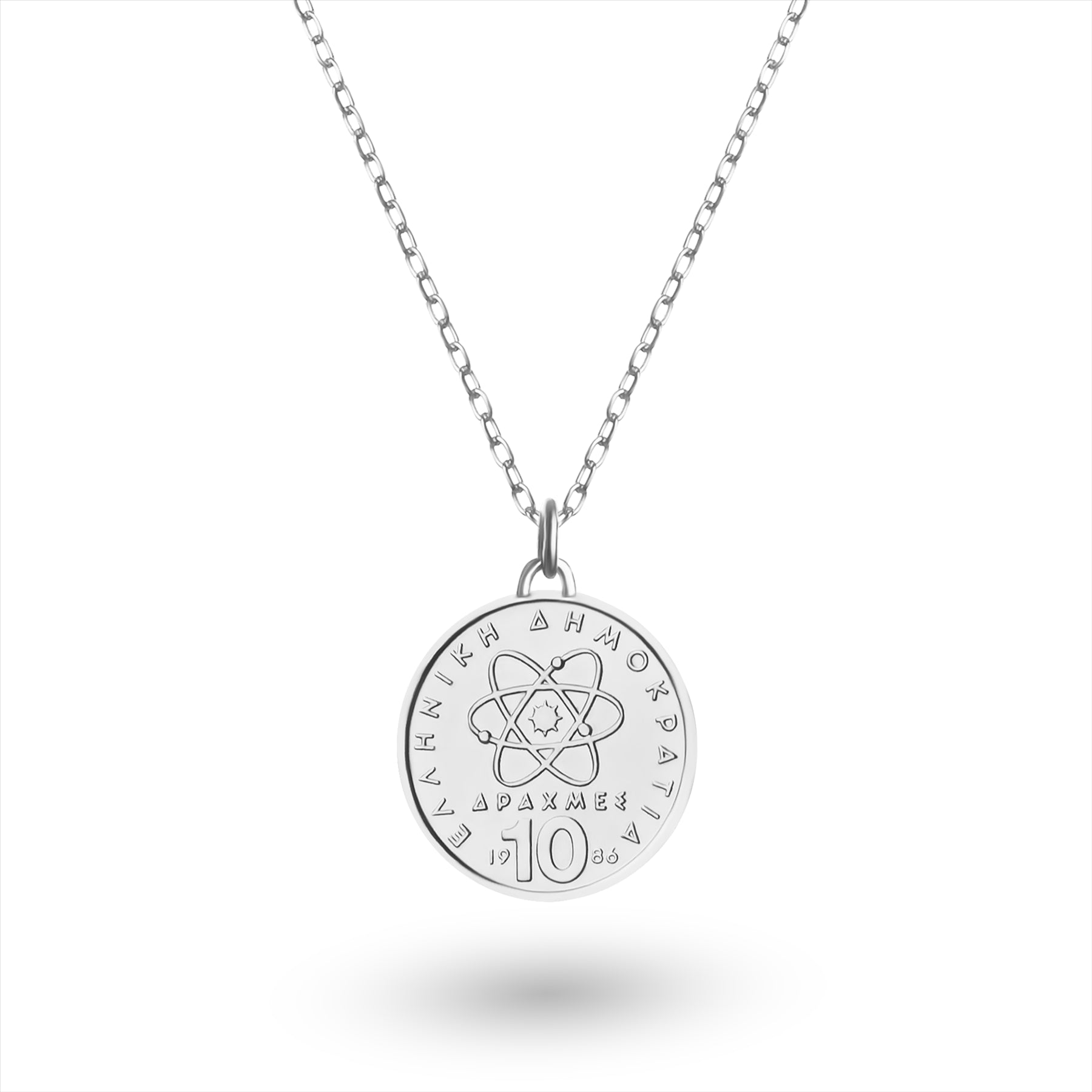 Collier avec pièce grecque | Pendentif médaillon | 10 drachmes plaquées rhodium | Démocrite | 1976-2000