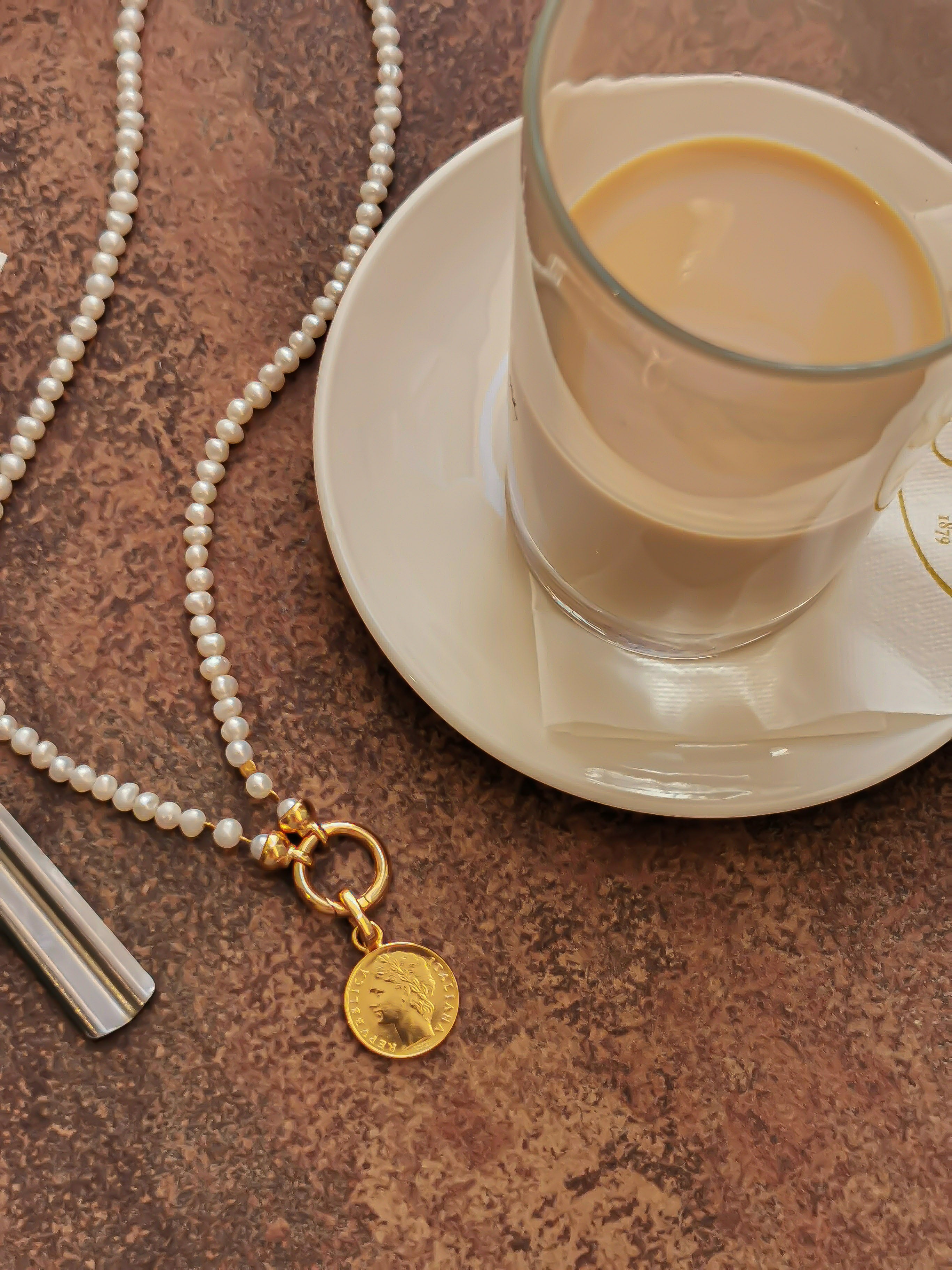 925 Sterling Silver White Baroque Pearl Necklace | 18K Gold Plated