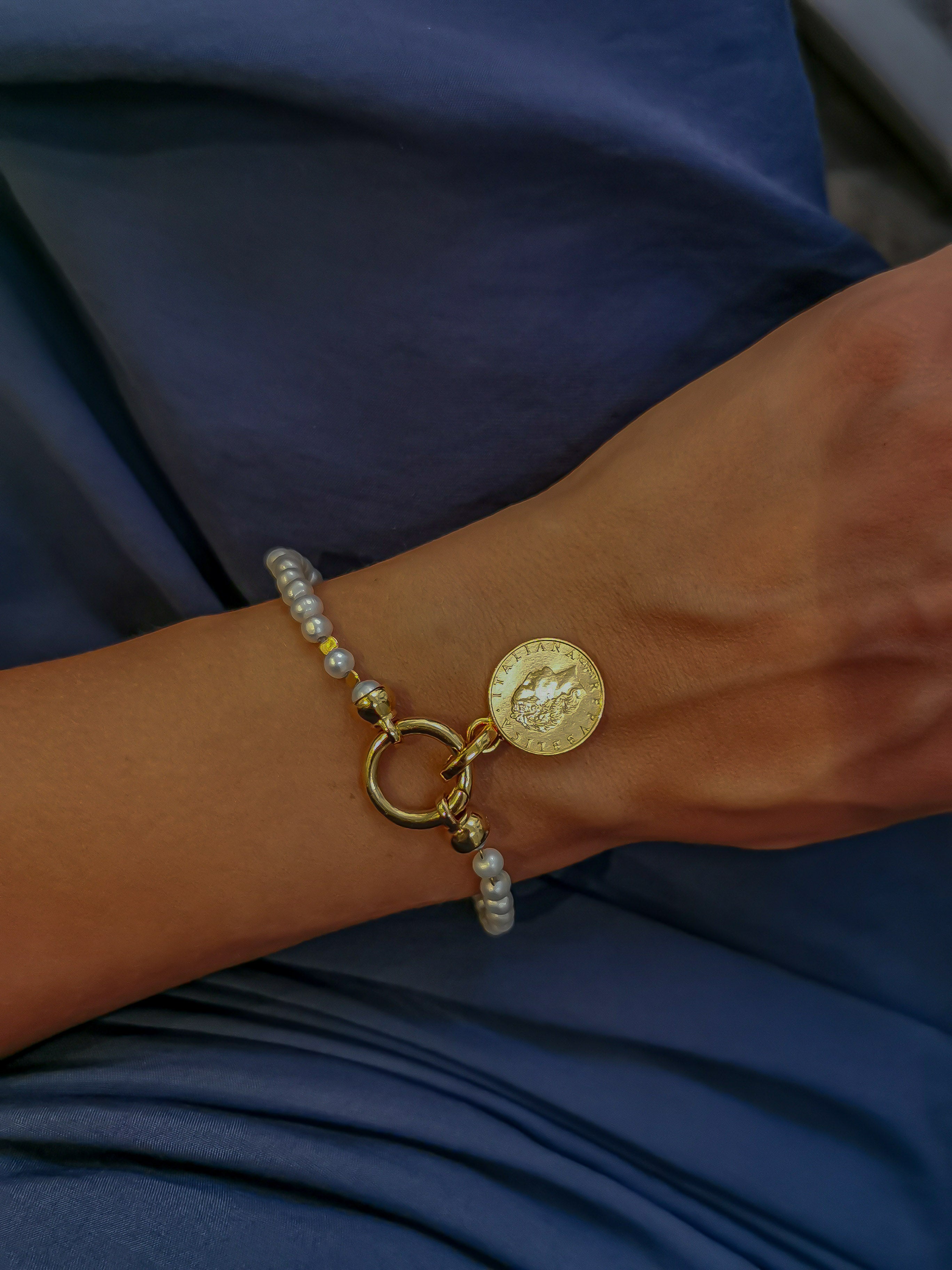 925 Sterling Silver White Baroque Pearl Bracelet | 18K Gold Plated