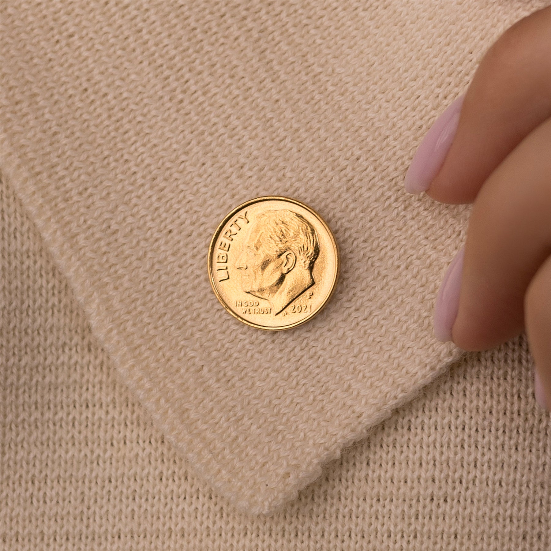 Broche et insigne de pièce de monnaie américaine | Bijou vintage de collection | Pièce de dix cents plaquée or 18 carats | Roosevelt Dime | Fier vétéran