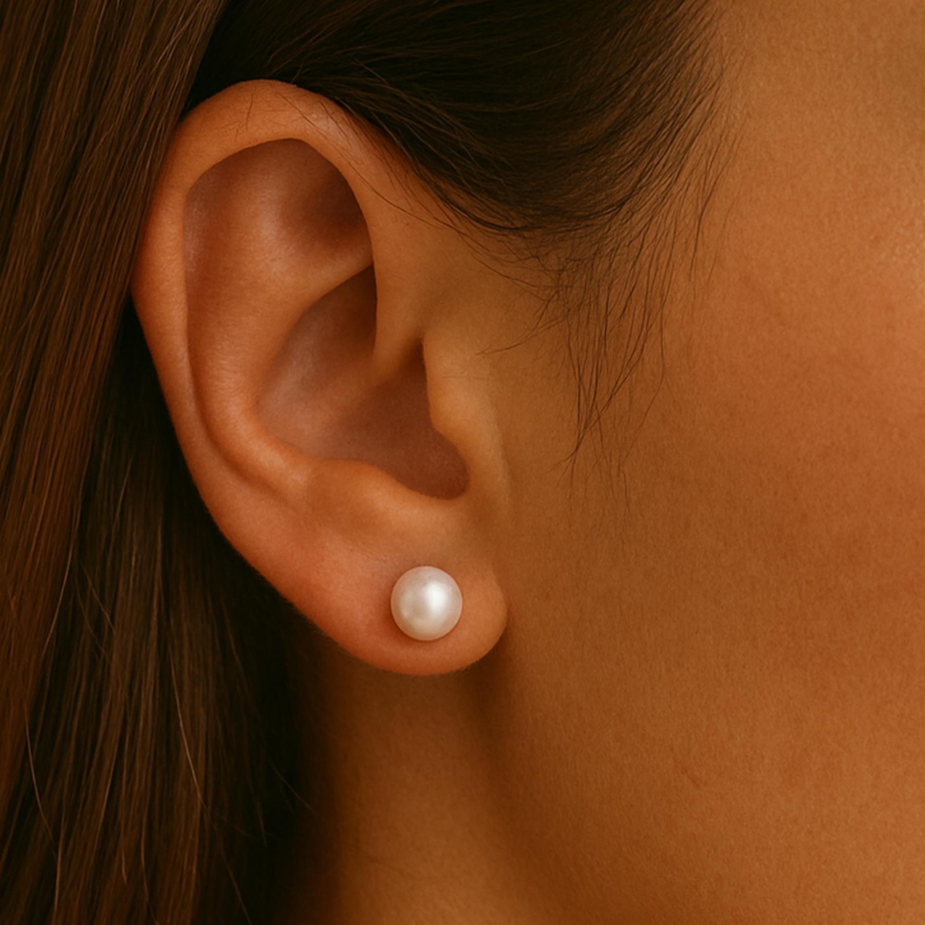 925 Sterling Silver White Pearl Stud Earrings