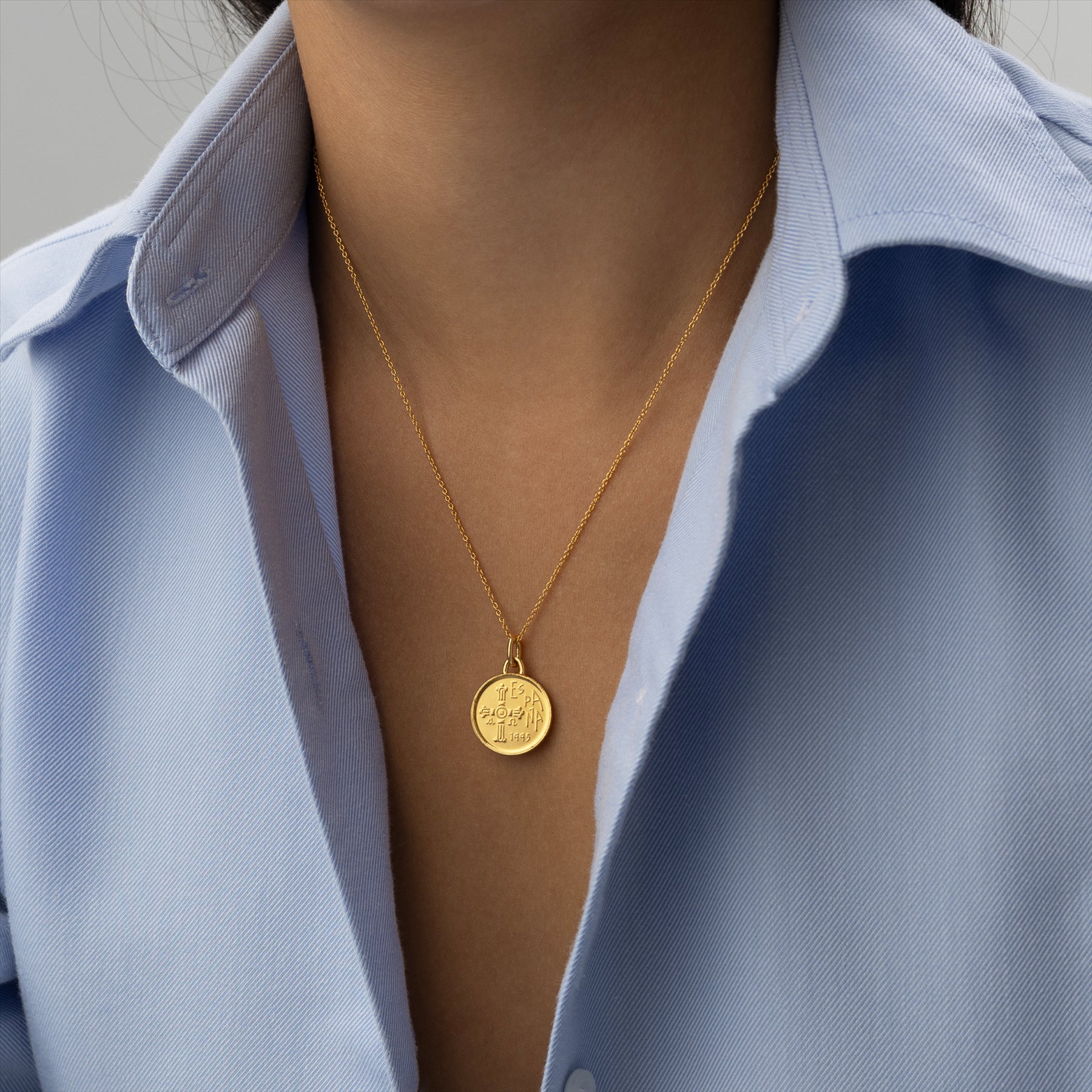 Collar con moneda de 5 pesetas españolas auténticas bañada en oro de 24 quilates | Medallón | Asturias | 1995